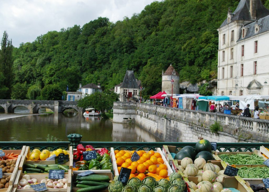 marche-hebdomadaire-brantome_cftessierotpdb