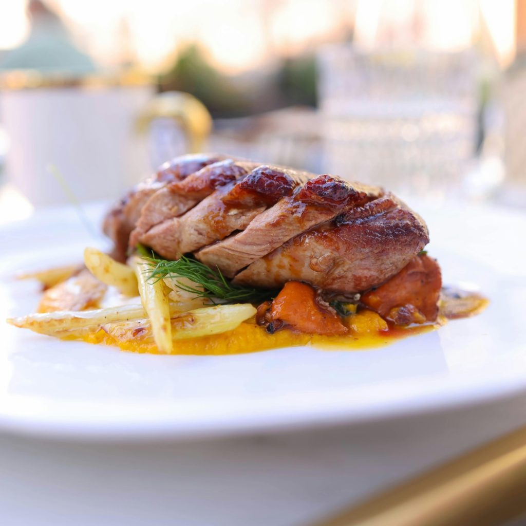 pexels-valeriya-18015002