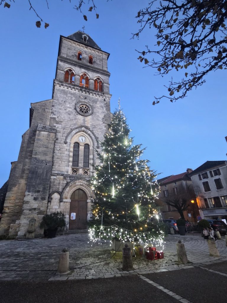 2025-eglise-de-thiviers-en-hiver